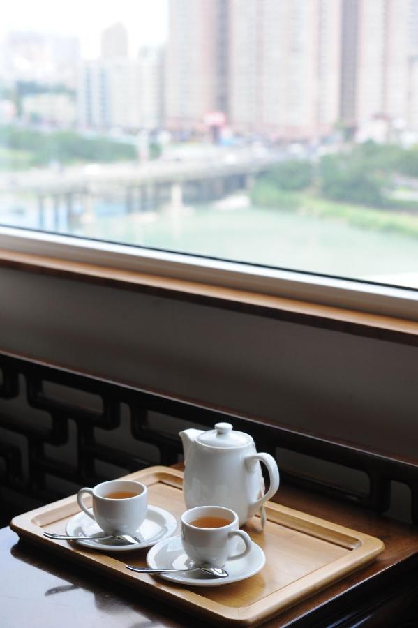 Beautiful Hotel Taipei Xindian Exterior photo